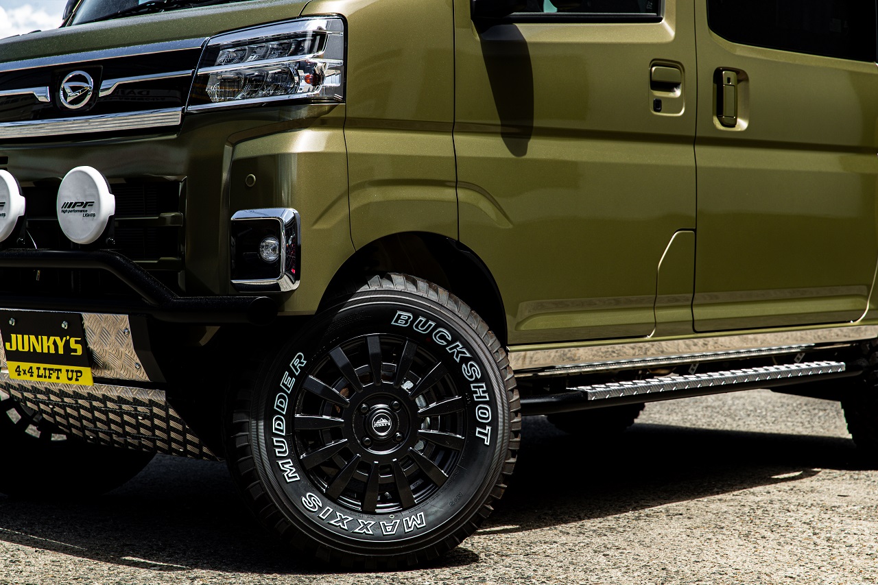 rocky❣️ アンカーのホイール ENKEIアルミホイール“all four”Sparkle